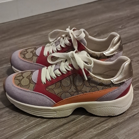 Coach Sneakers Women Size 7 New Never Worn (Nice) - Picture 2 of 16